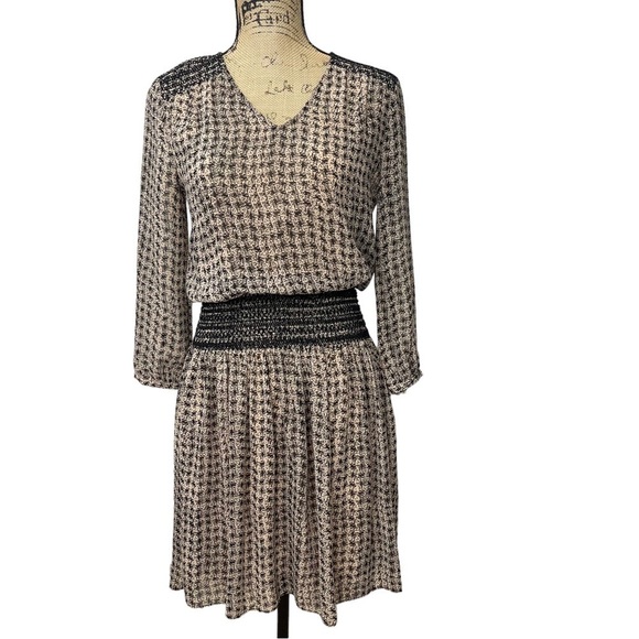 Anthropologie Vanessa Virginia Tan Black Smocked Waist Dress Size XS - Picture 4 of 16